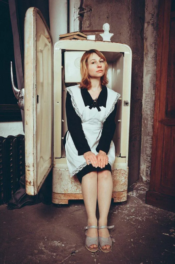 broken refrigerator door handle